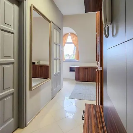 Apartment Quattroporte *