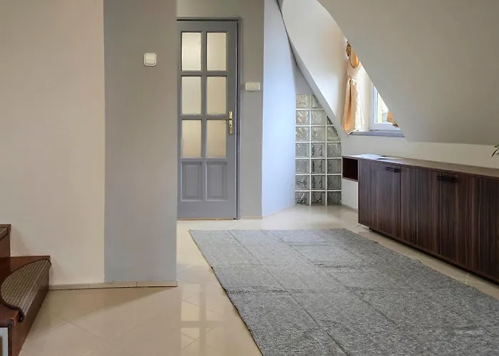 Quattroporte Apartamento